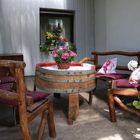 Winzerhof Duering Apartment *